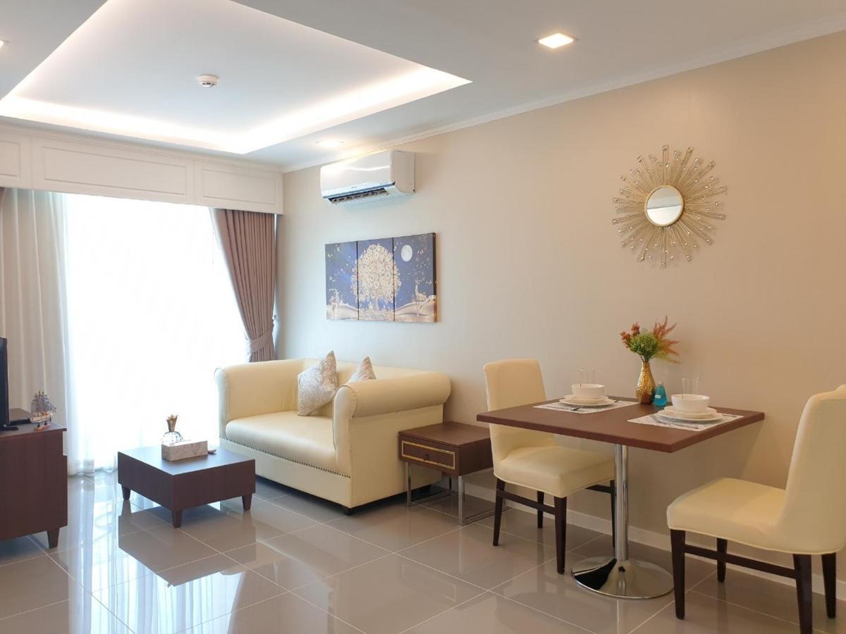 The Orient Resort And Spa By Lucky Rich Jomtien Beach Exterior foto
